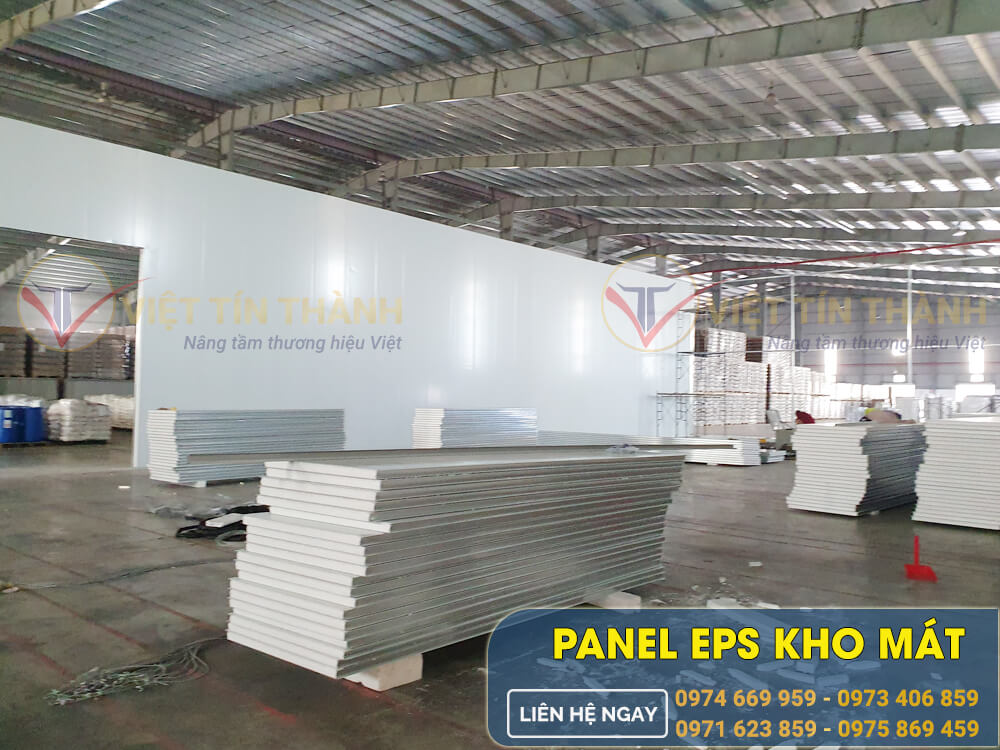 Thi Công Panel Eps. Ảnh: Việt Tín Thành